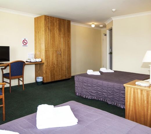 Meadowbrook Hotel Brisbane