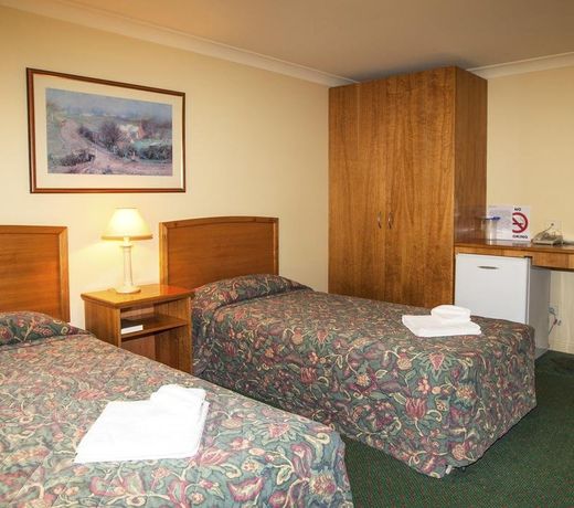 Meadowbrook Hotel Brisbane