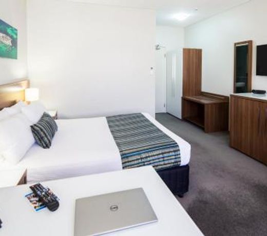 Ocean Centre Hotel