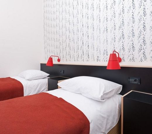 Maistra Select Amarin Resort