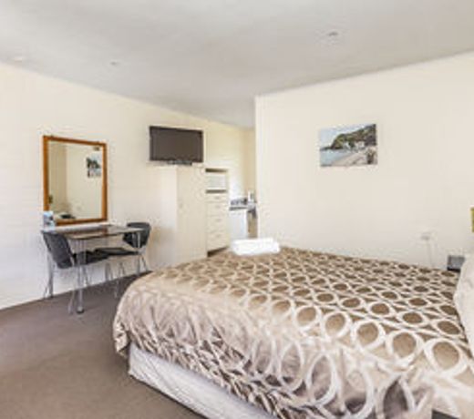 Foreshore Motor Lodge