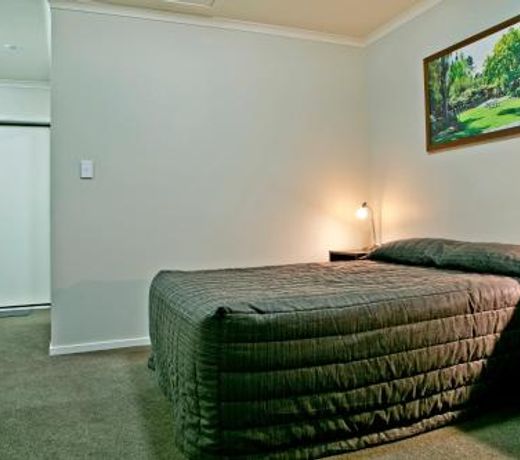 Brooklyn Motor Lodge