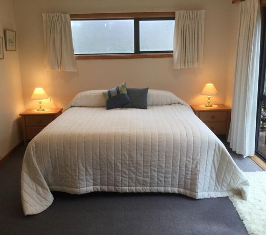 Tairoa Lodge