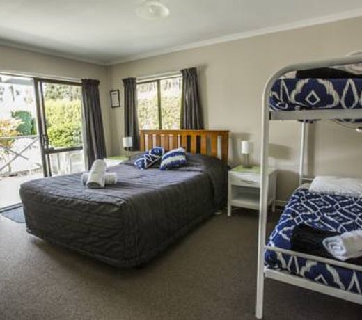 Fiordland Great Views Holiday Park