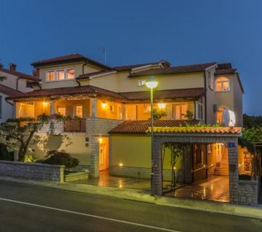 Guesthouse Casa Nova