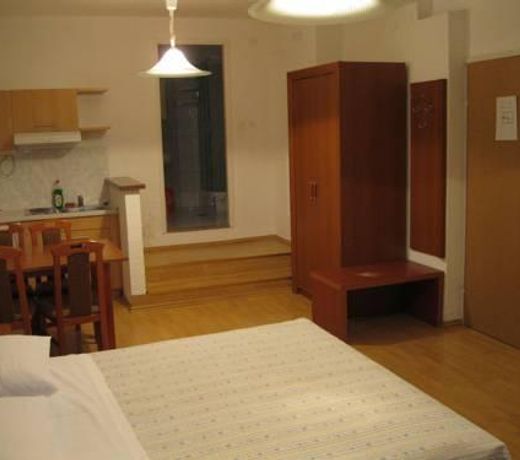 Apartments Lav PoreÄ