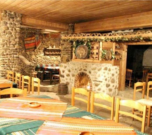 Veziova House