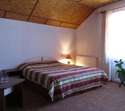 Michel Hotel