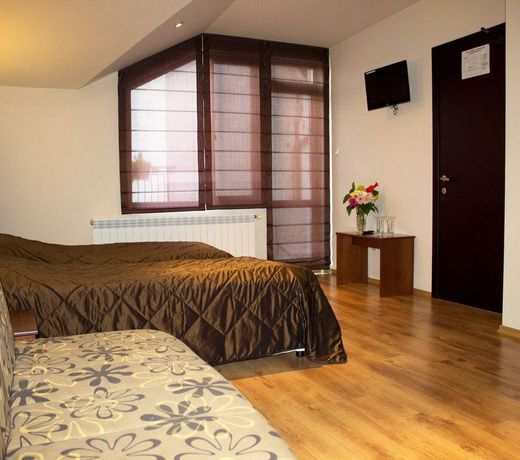 Bizev Hotel