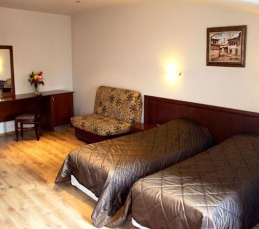 Bizev Hotel