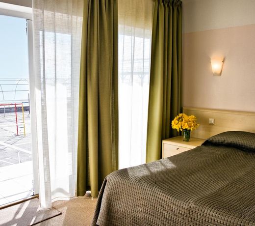 Eco hotel Levant