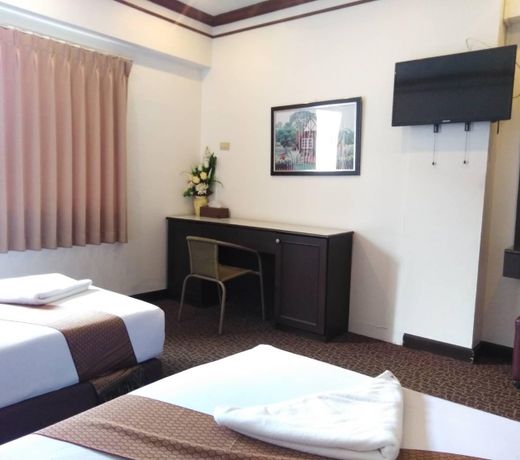 Merlin Grand Hotel