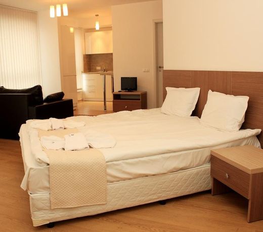 Saint George Palace Apartments & Spa