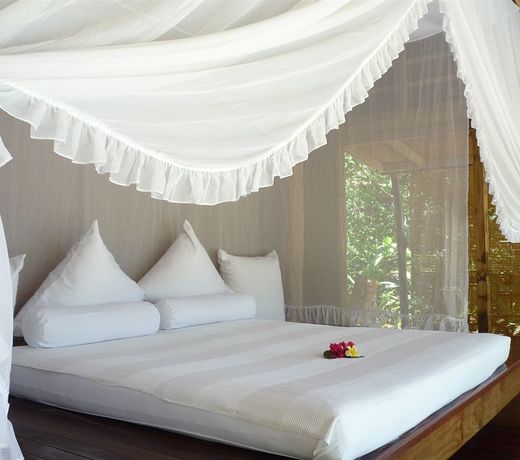Fafa Island Resort