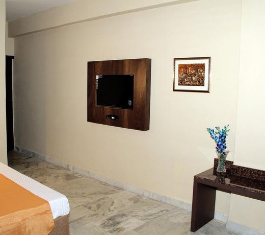 Hotel Gathbandhan