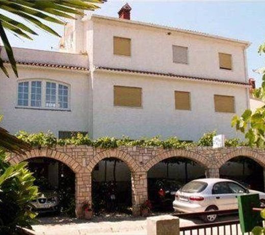 Villa Lanca