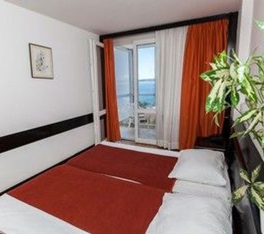 Hotel International
