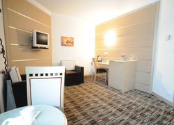 Отель İsfanbul Holiday Home & Suites фото 4