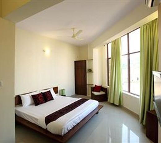 The Olive Suites