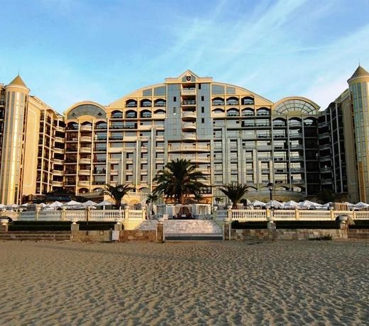 Imperial Palace Hotel