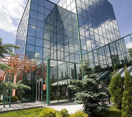 Cosmopolit Premier Art Hotel