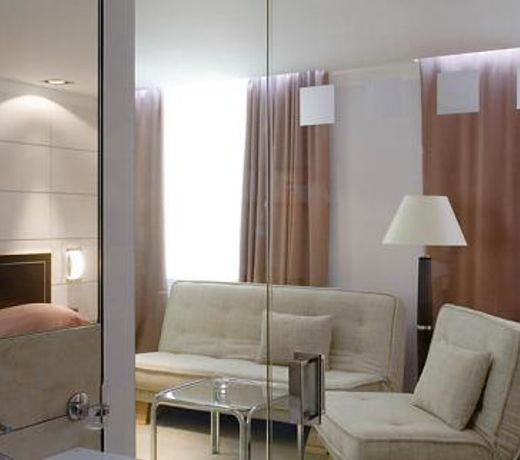 Cosmopolit Premier Art Hotel