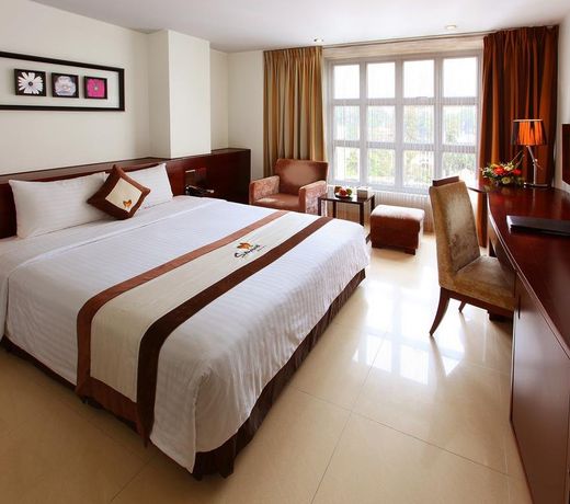 Sanouva Saigon Hotel