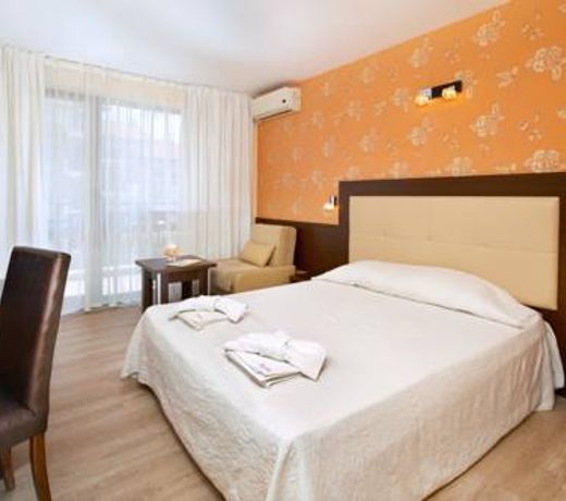 Relax Holiday Complex & Spa