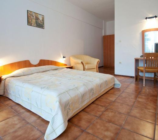 Regina Hotel