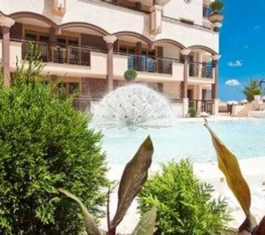 Golden Rainbow Beach Hotel