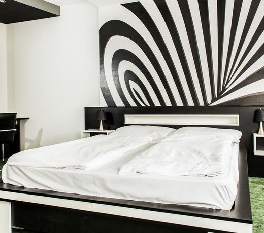 Europa Hotel És Étterem