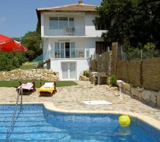 VILLA AMOR