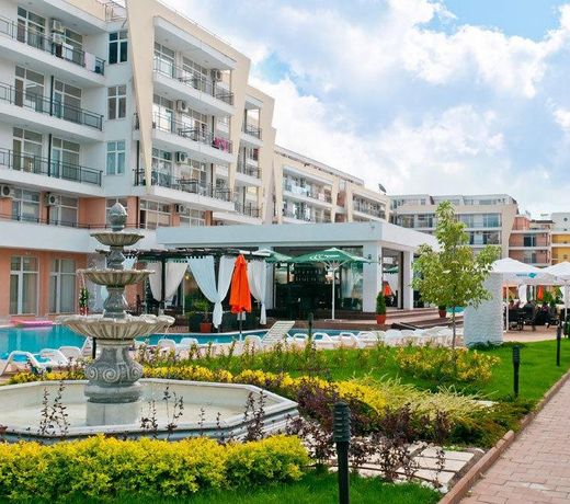 Aparthotel Grand Kamelia - Official Rental