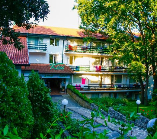 Kini Park Hotel All Inclusive & Free Parking