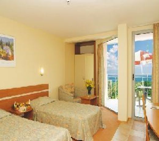 SH Splendido Mare - All inclusive- Free Beach & Beach Bar- FULLY RENOVATED