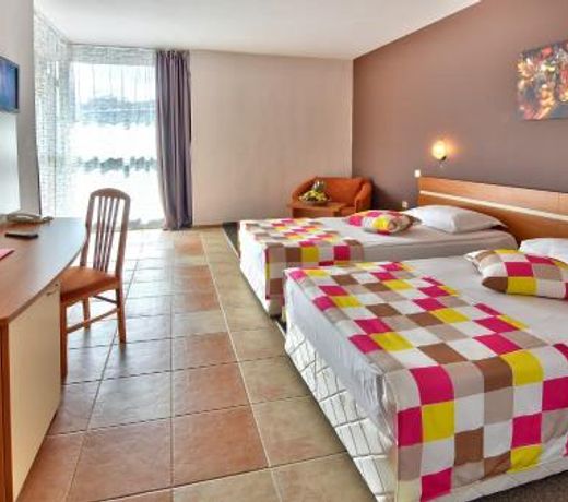 SH Splendido Mare - All inclusive- Free Beach & Beach Bar- FULLY RENOVATED