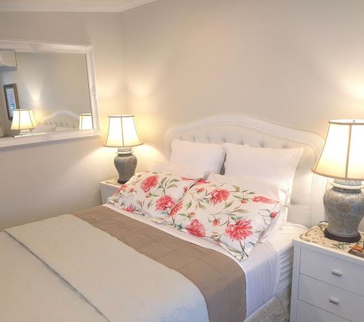 Ponsonby Manor Guest House