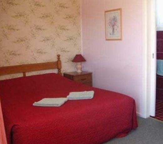 Hillview Motel