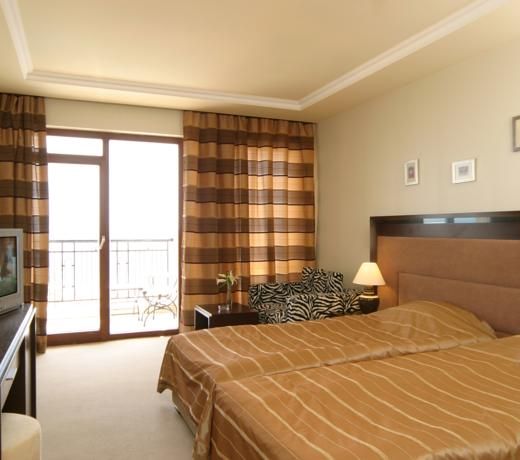 Admiral Hotel - Ultra All Inclusive & Private Beach