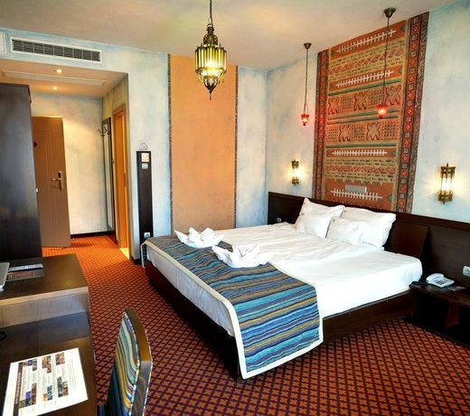 Shiraz Hotel Superior