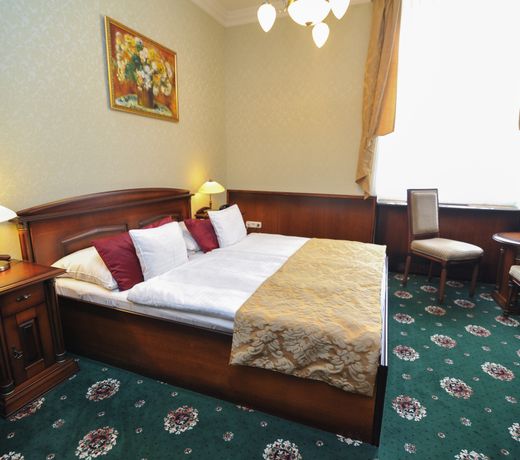 Hotel Eger & Park