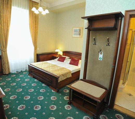 Hotel Eger & Park