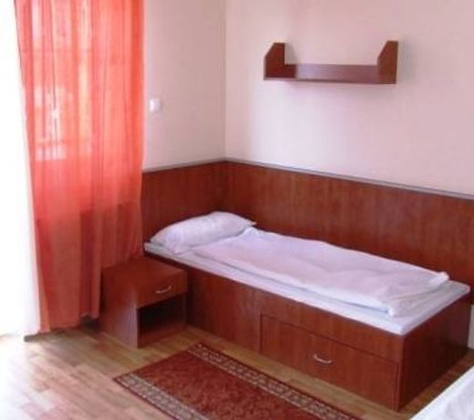 INVEST APARTMANOK