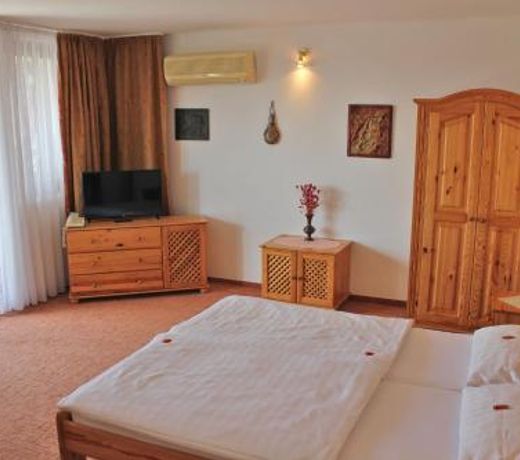 Ferienhaus Apartmanház Zalánki
