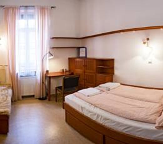 ANTIQUE GUEST HOUSE
