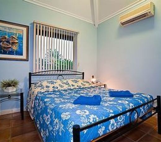 Potshot Hotel Resort