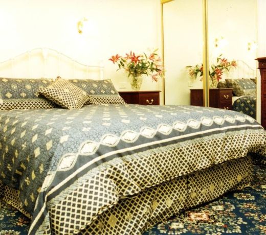 Merton Manor Exclusive Bed & Breakfast