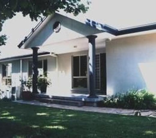 Terrigal Lagoon Bed and Breakfast