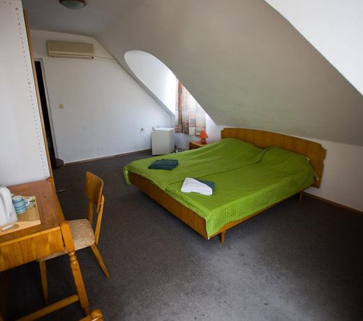GUEST HOUSE AQUARIUS