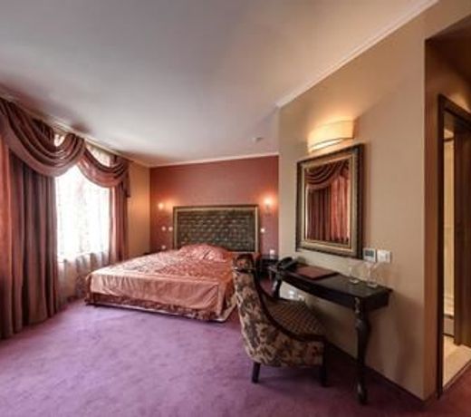 Kristel Hotel